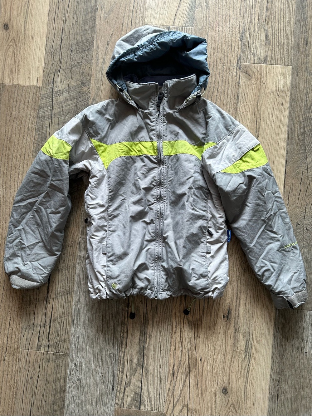 Y2K Columbia Snowboarding Grey Jacket with Yellow Accent Hooded Coat